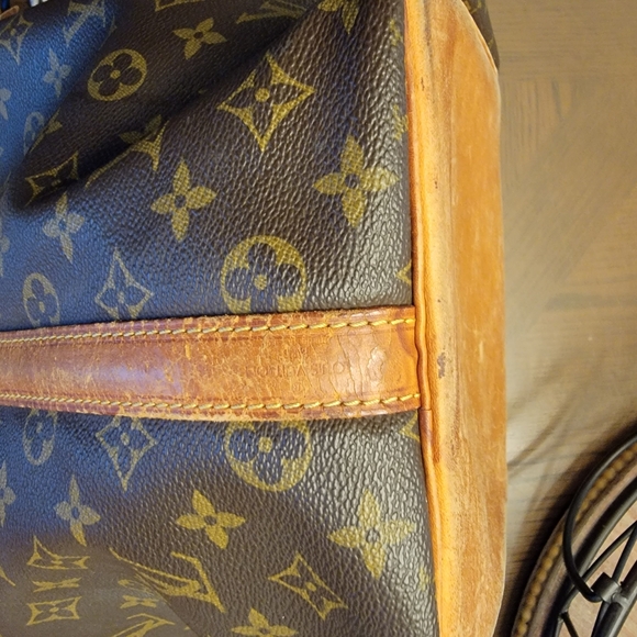 Louis Vuitton Monogram Petit Noe - Picture 13 of 16
